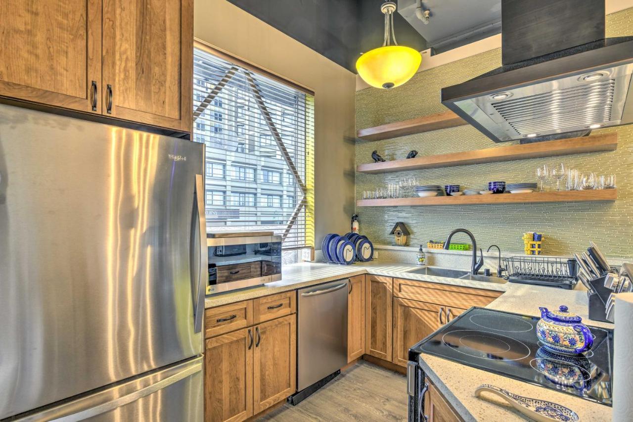 Modern Downtown Apt - Walk To Parks And Cafes! Анкоридж Экстерьер фото