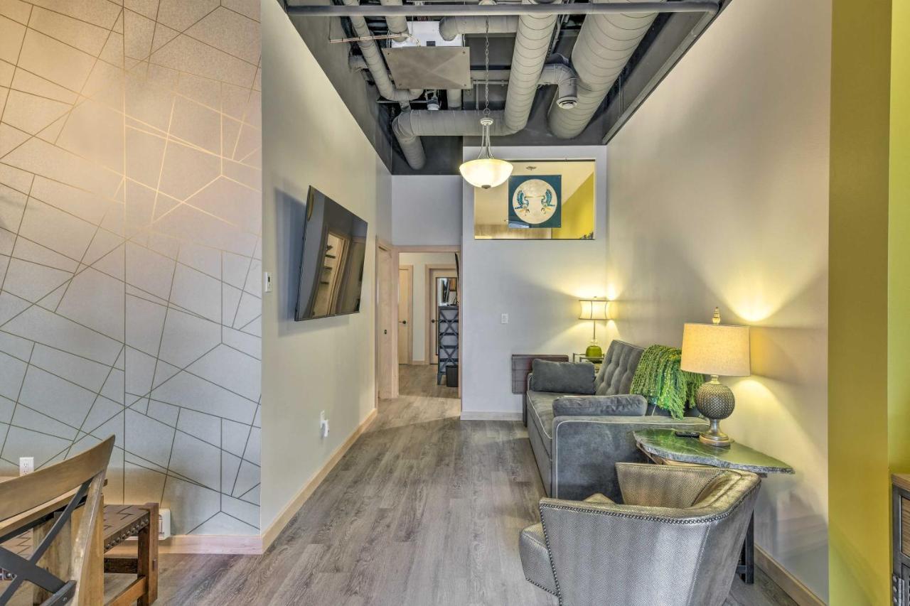 Modern Downtown Apt - Walk To Parks And Cafes! Анкоридж Экстерьер фото